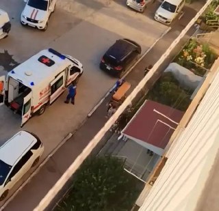 Экстремальный трюк: женщина упала со второго этажа в Биробиджане